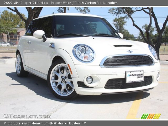 2009 Mini Cooper S Hardtop in Pepper White