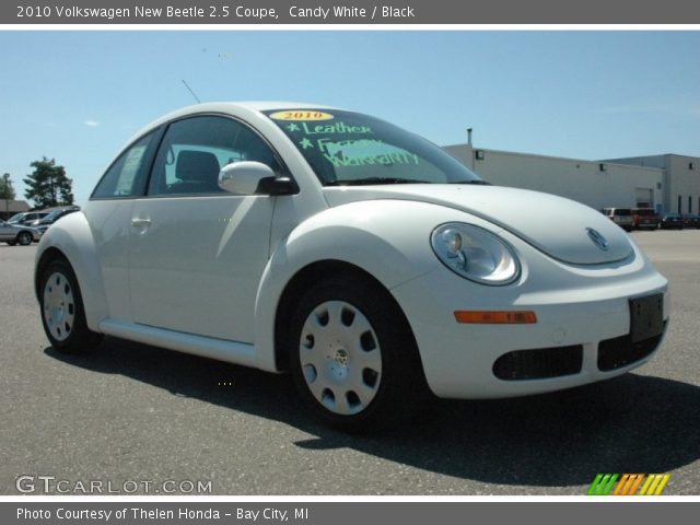 2010 Volkswagen New Beetle 2.5 Coupe in Candy White