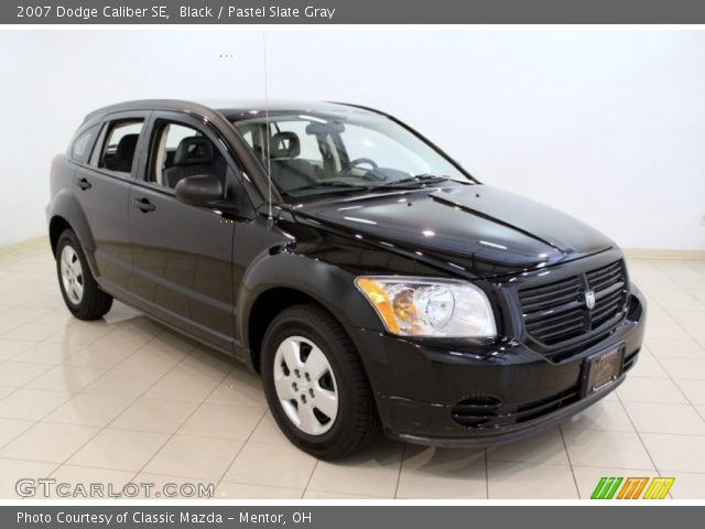 2007 Dodge Caliber SE in Black