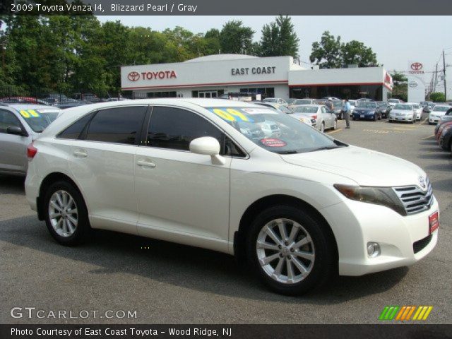 2009 Toyota Venza I4 in Blizzard Pearl