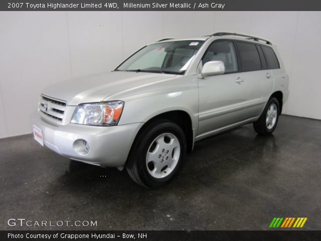 2007 Toyota Highlander Limited 4WD in Millenium Silver Metallic