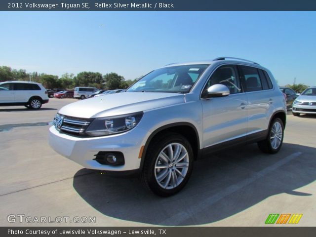 2012 Volkswagen Tiguan SE in Reflex Silver Metallic