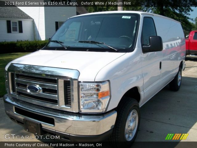 2011 Ford E Series Van E150 XLT Cargo in Oxford White