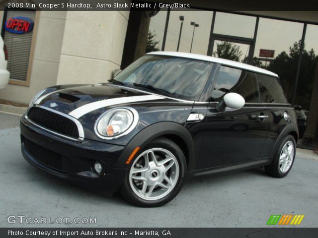 2008 Mini Cooper S Hardtop in Astro Black Metallic
