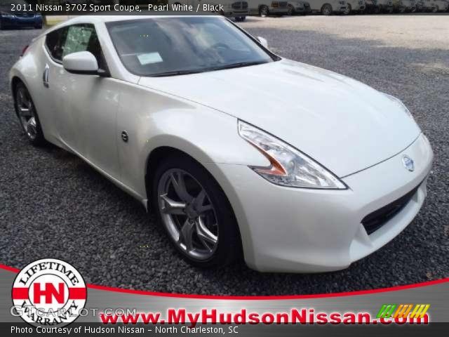 2011 Nissan 370Z Sport Coupe in Pearl White