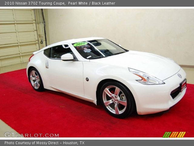 2010 Nissan 370Z Touring Coupe in Pearl White