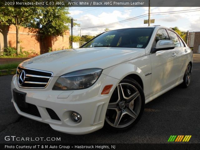 2009 Mercedes-Benz C 63 AMG in Arctic White