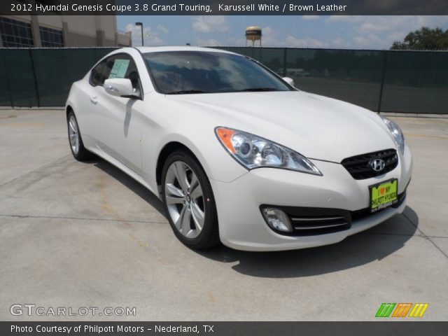 2012 Hyundai Genesis Coupe 3.8 Grand Touring in Karussell White