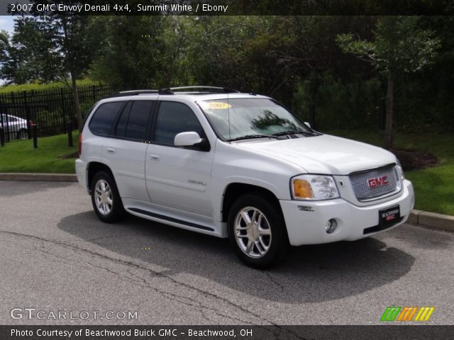 2007 GMC Envoy Denali 4x4 in Summit White