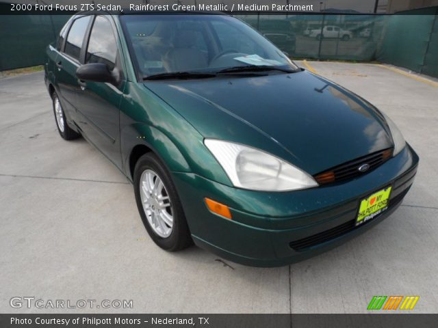 2000 Ford Focus ZTS Sedan in Rainforest Green Metallic