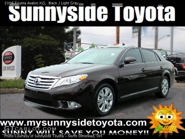 2006 Toyota Avalon XLS in Black