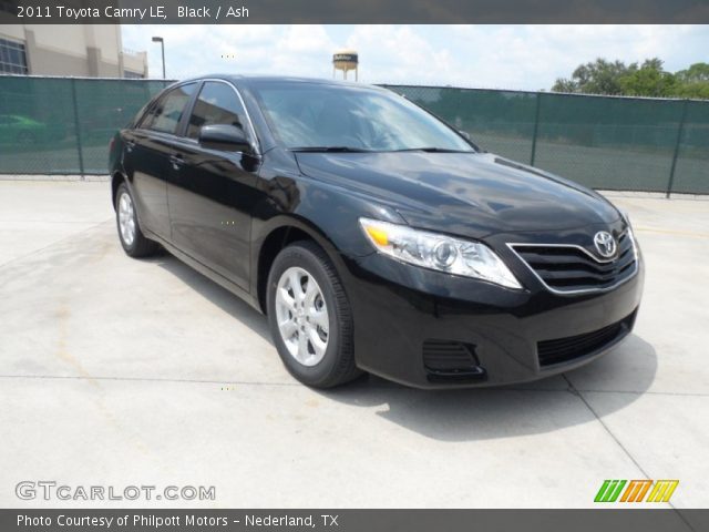 2011 Toyota Camry LE in Black