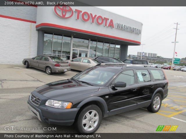 2006 Volvo XC70 AWD in Black