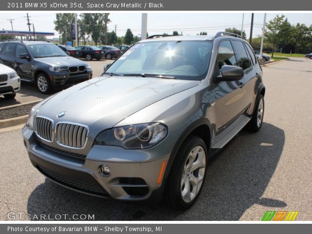 2011 BMW X5 xDrive 35d in Space Gray Metallic