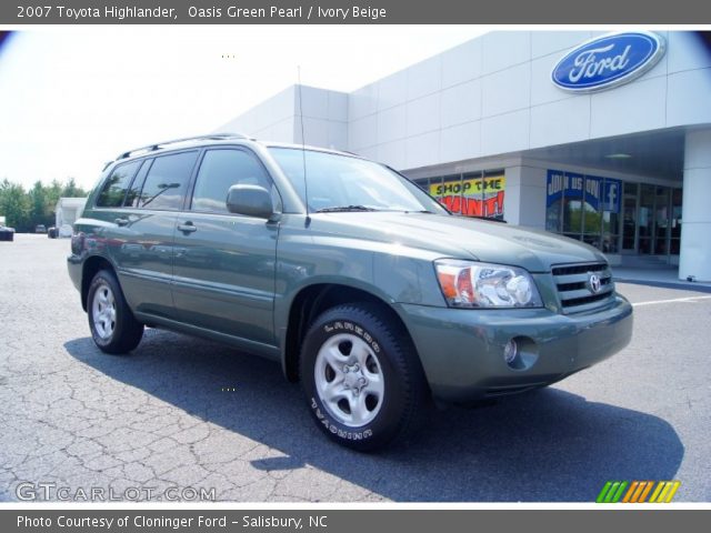 2007 Toyota Highlander  in Oasis Green Pearl