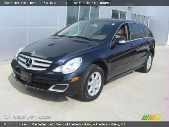 2007 Mercedes-Benz R 350 4Matic in Capri Blue Metallic