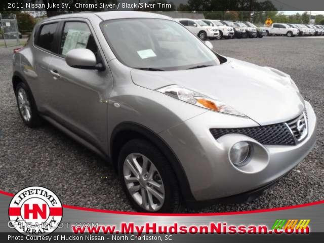 2011 Nissan Juke SV in Chrome Silver