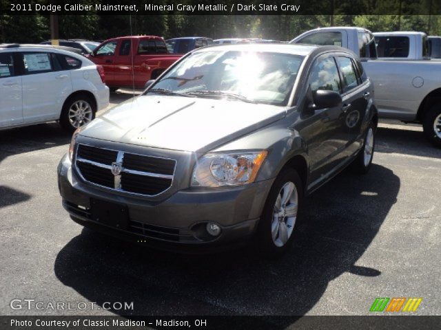 2011 Dodge Caliber Mainstreet in Mineral Gray Metallic