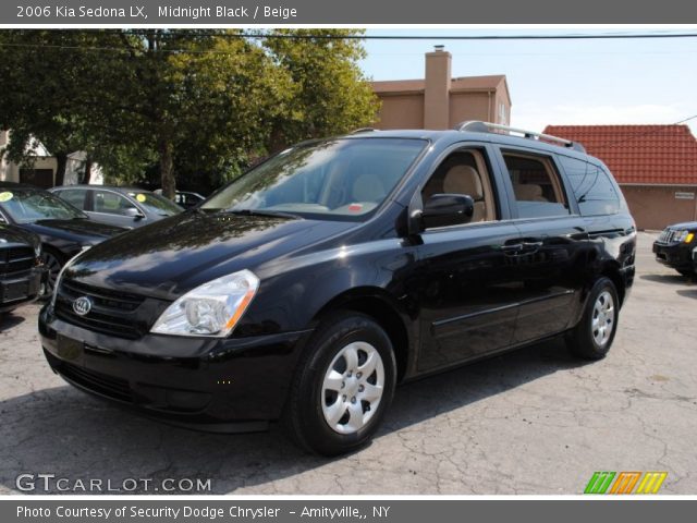 2006 Kia Sedona LX in Midnight Black