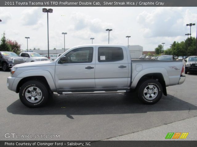 2011 Toyota Tacoma V6 TRD PreRunner Double Cab in Silver Streak Mica