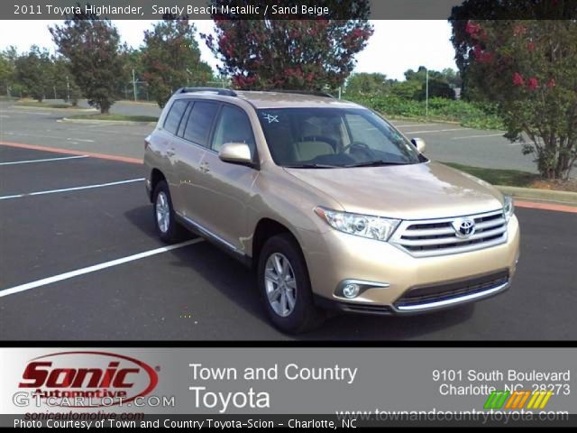 2011 Toyota Highlander  in Sandy Beach Metallic