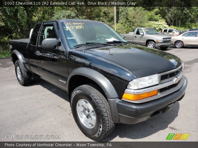 2002 Chevrolet S10 ZR2 Extended Cab 4x4 in Onyx Black