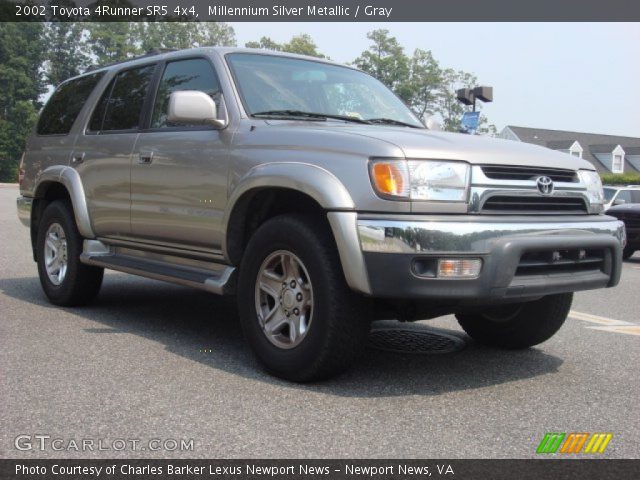 2002 Toyota 4Runner SR5 4x4 in Millennium Silver Metallic