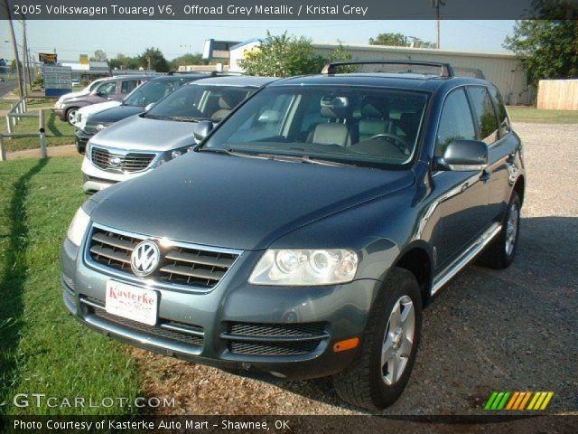 2005 Volkswagen Touareg V6 in Offroad Grey Metallic