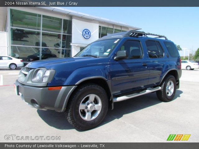 2004 Nissan Xterra SE in Just Blue