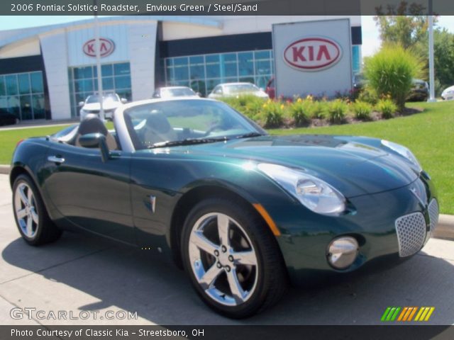 2006 Pontiac Solstice Roadster in Envious Green