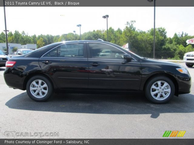 2011 Toyota Camry LE V6 in Black