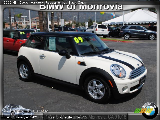 2009 Mini Cooper Hardtop in Pepper White