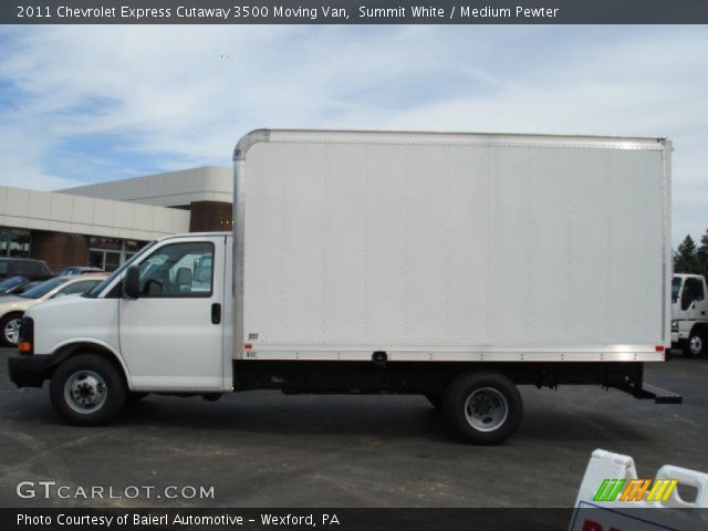 2011 Chevrolet Express Cutaway 3500 Moving Van in Summit White