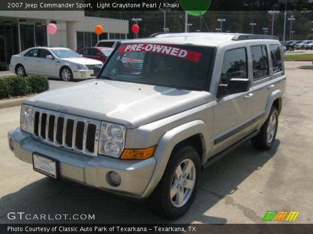 2007 Jeep Commander Sport in Light Graystone Pearl