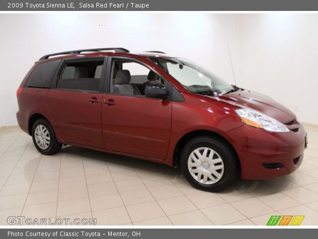 2009 Toyota Sienna LE in Salsa Red Pearl
