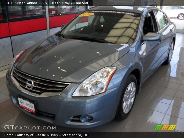 2010 Nissan Altima 2.5 S in Ocean Gray