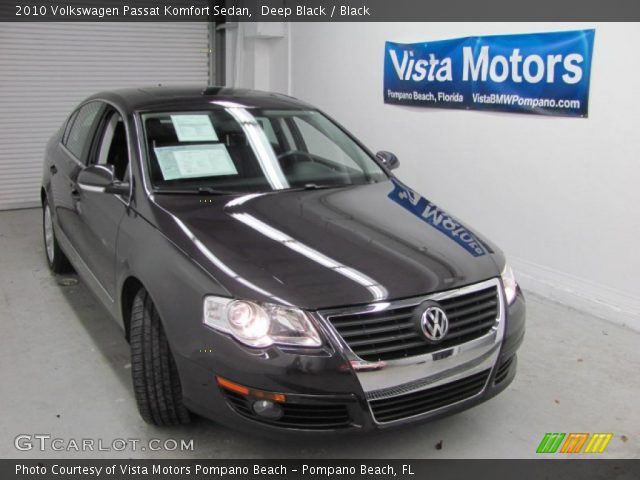 2010 Volkswagen Passat Komfort Sedan in Deep Black