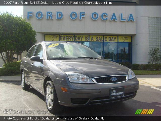 2007 Ford Focus ZX4 SE Sedan in Liquid Grey Metallic