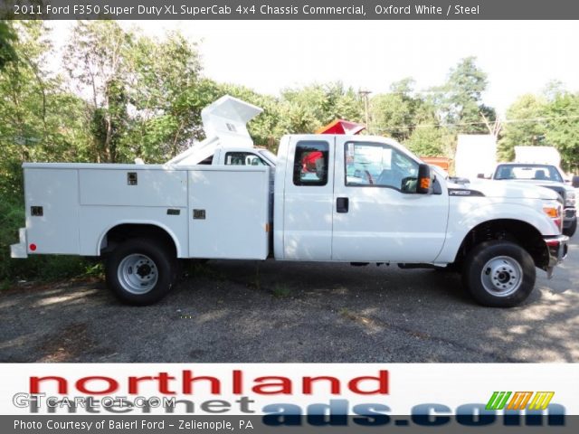 2011 Ford F350 Super Duty XL SuperCab 4x4 Chassis Commercial in Oxford White