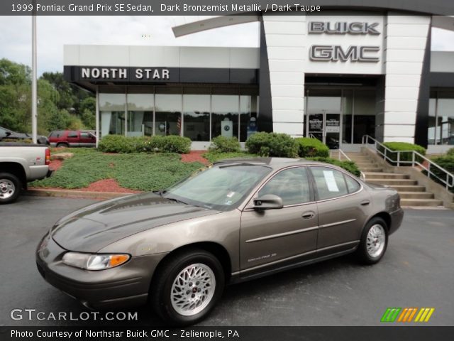 1999 Pontiac Grand Prix SE Sedan in Dark Bronzemist Metallic