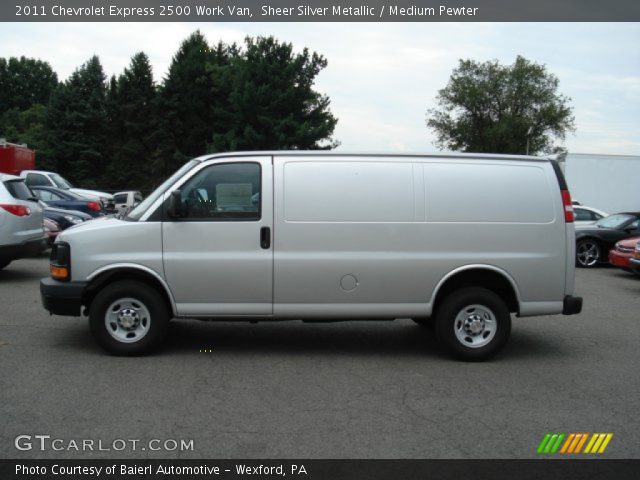 2011 Chevrolet Express 2500 Work Van in Sheer Silver Metallic