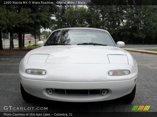 1990 Mazda MX-5 Miata Roadster in Crystal White