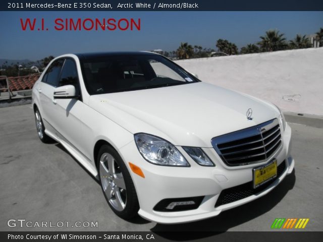 2011 Mercedes-Benz E 350 Sedan in Arctic White
