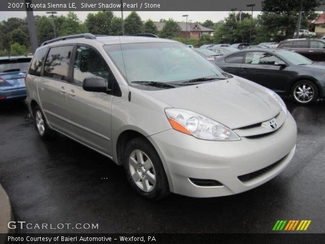 2007 Toyota Sienna LE in Silver Shadow Pearl