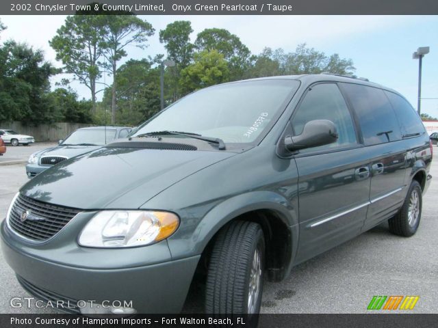 2002 Chrysler Town & Country Limited in Onyx Green Pearlcoat