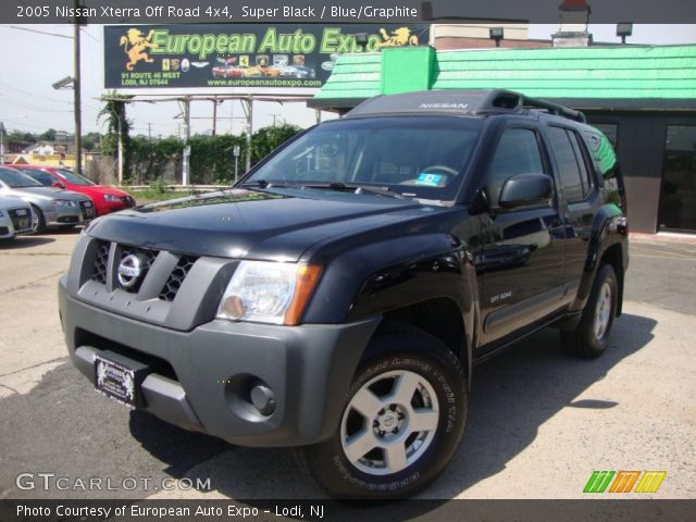 2005 Nissan Xterra Off Road 4x4 in Super Black