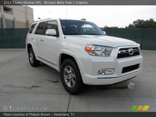 2011 Toyota 4Runner SR5 in Blizzard White Pearl