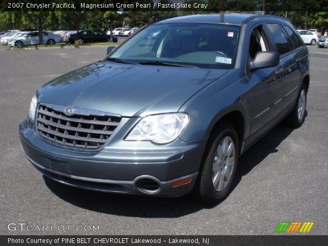 2007 Chrysler Pacifica  in Magnesium Green Pearl