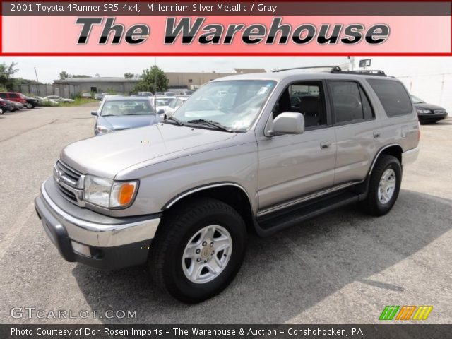 2001 Toyota 4Runner SR5 4x4 in Millennium Silver Metallic