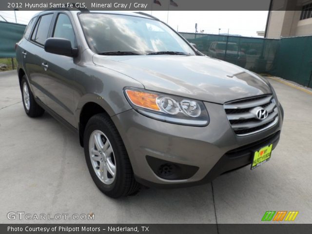 2012 Hyundai Santa Fe GLS in Mineral Gray